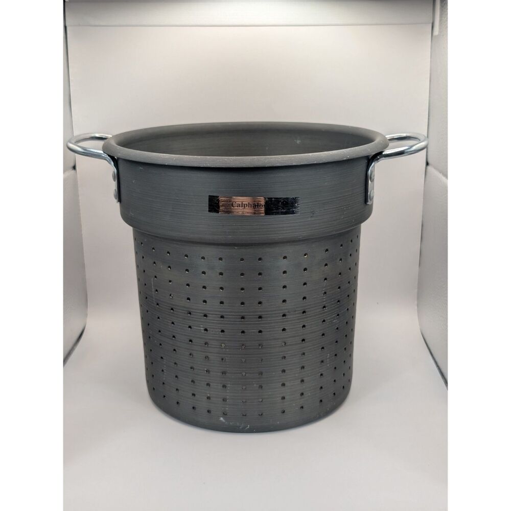 Calphalon 8 Quart Stock Pot Strainer Used